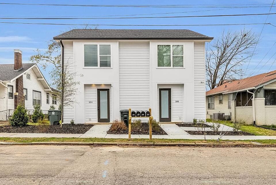 1st image of 1500-1502 E 13th St
