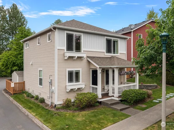 9409 Hancock Avenue SE #10, Snoqualmie, WA 98065