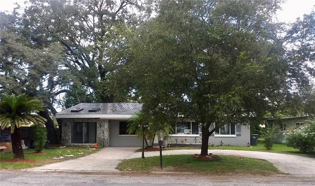 3 bed, 1250 sqft, $2,700 — Photo 1
