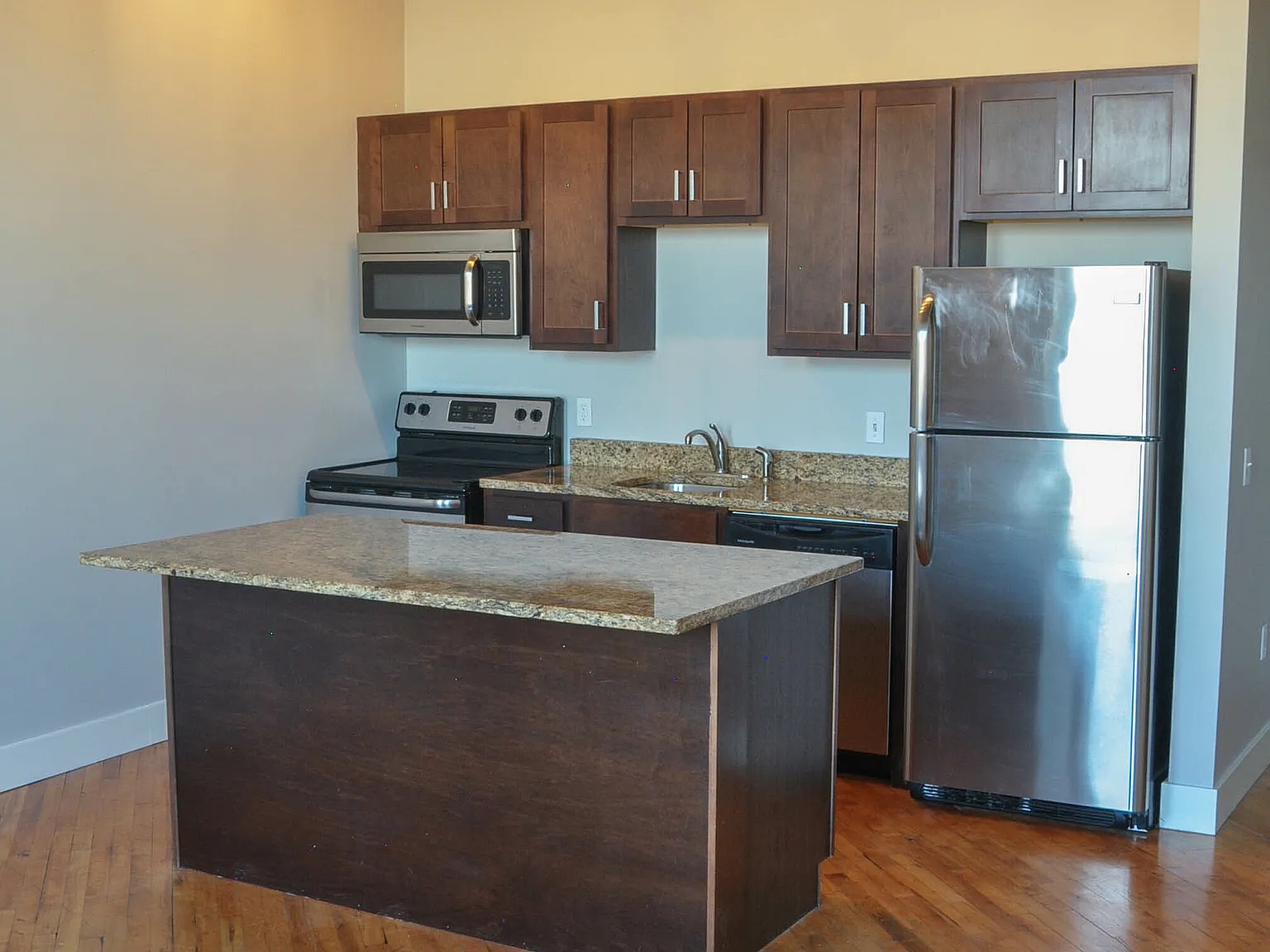 City View Flats — Photo 3