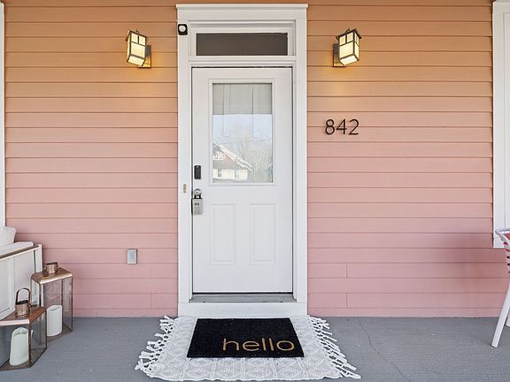 4th image of 842 Beth Dr