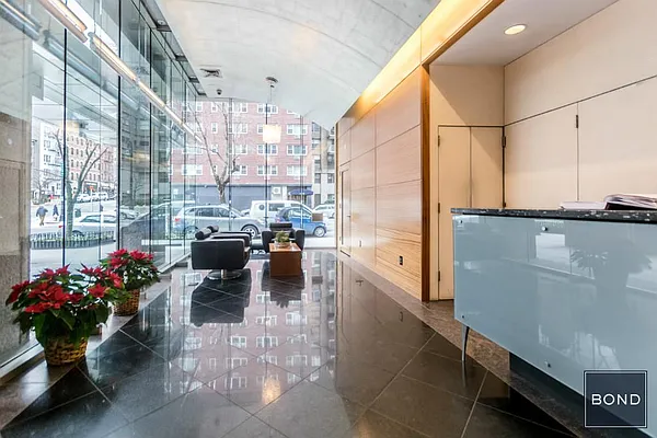 Rented by Bond New York | media 20