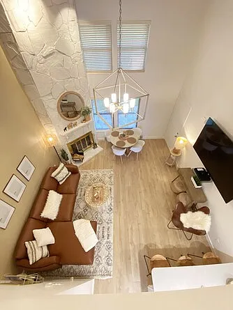 3 bed, 1100 sqft, $2,000 — Photo 3