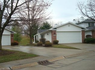 18152 Woodside Xing N, Strongsville, OH