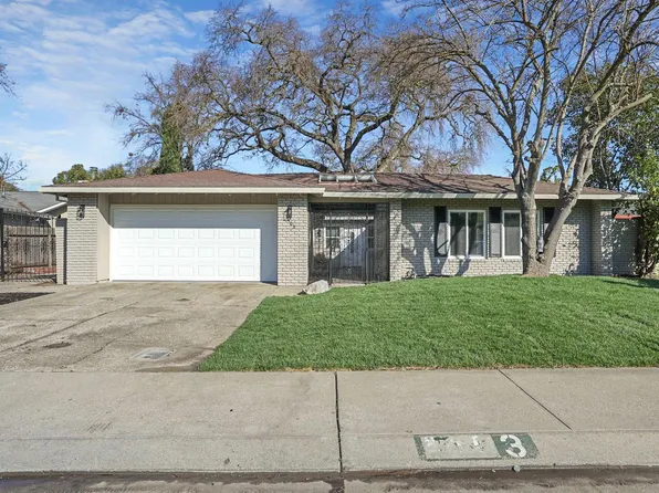 1403 Royal Oaks Dr, Stockton, CA 95209