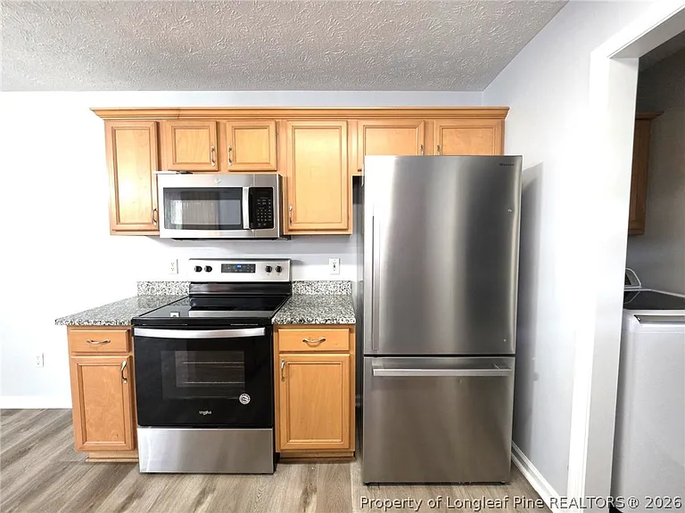910 Foxhunt Ln — Photo 13