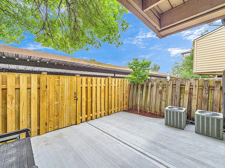 1500 Sandy Springs Rd #35 — Photo 22