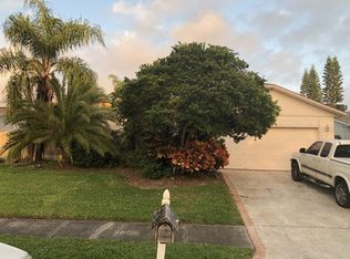 2465 Islander Ct, Palm Harbor, FL 34683