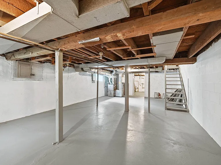 3 Willow St — Photo 15