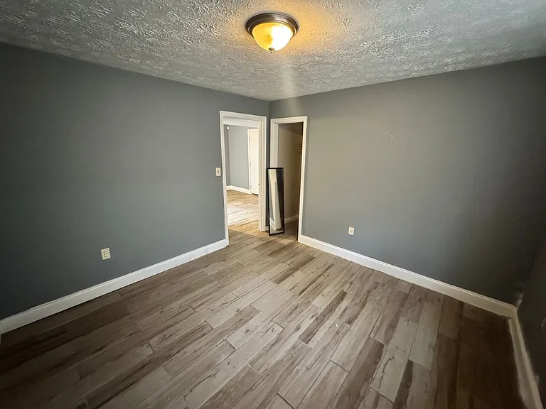 6665 Cedar Hurst Trl — Photo 13