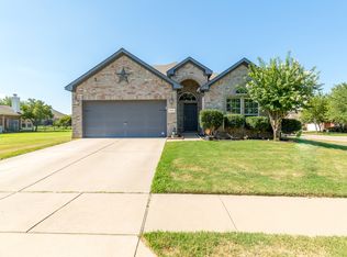 7555 Fresh Springs Rd, Fort Worth, TX 76120