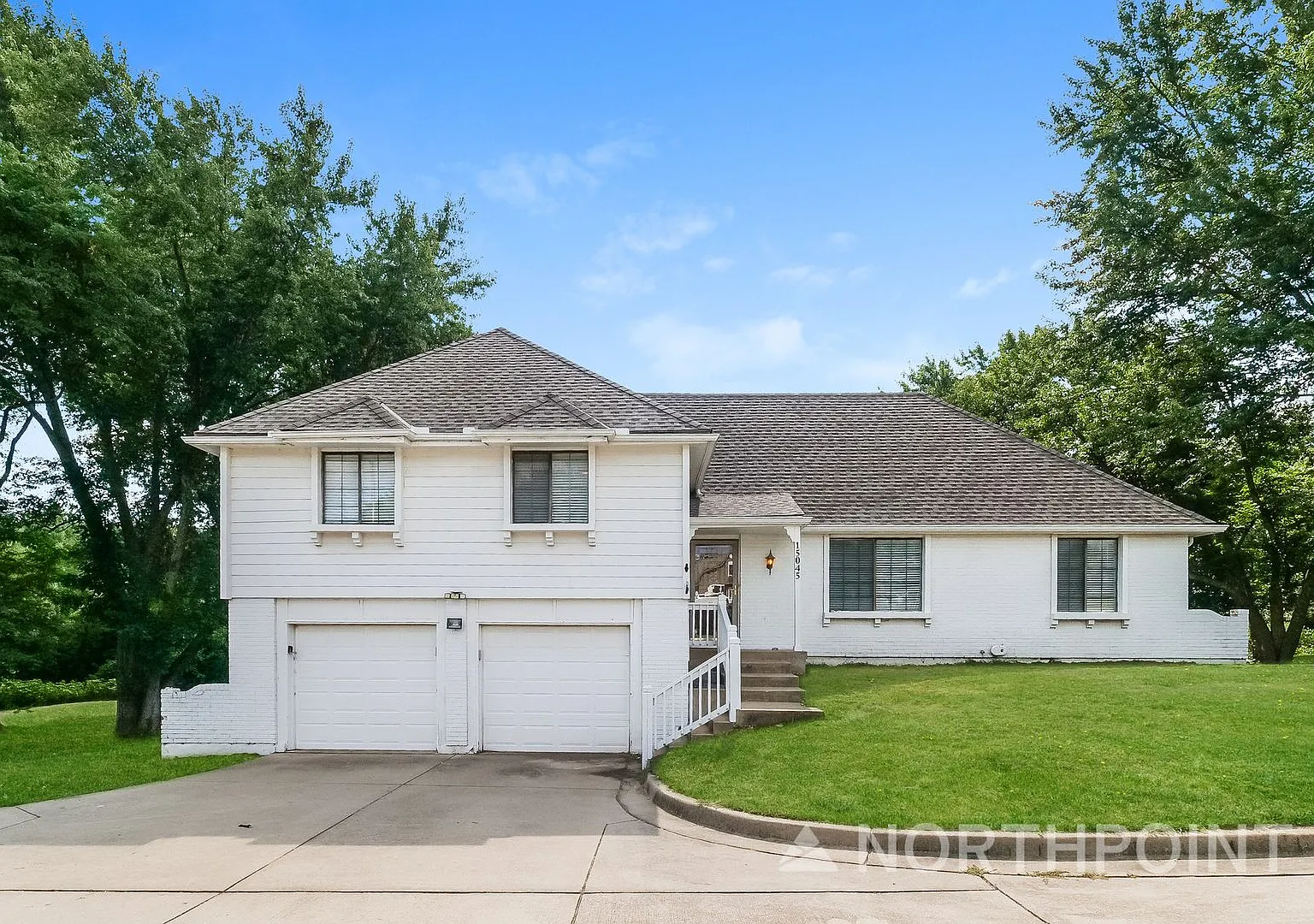 5 BR/2.5BA | Sprawling Single Family Home | 2-Car Garage | Huge backyard! — Photo 1