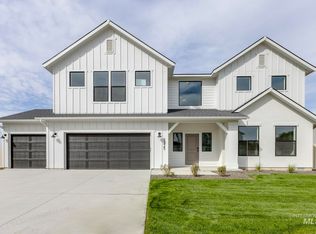 5225 Castleton Ave, Nampa, ID 83686