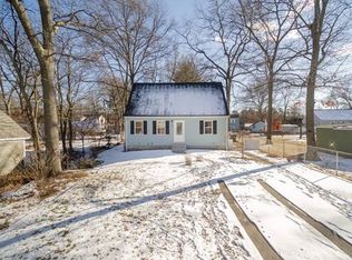 98 Indian Run Rd, Bellingham, MA 02019