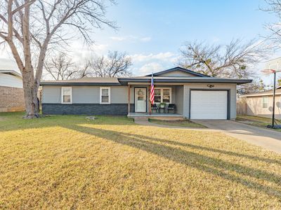220 Davis Ave, Stephenville, TX, 76401