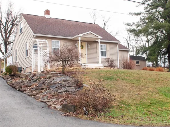 106 Maple St, Rices Landing, PA 15357