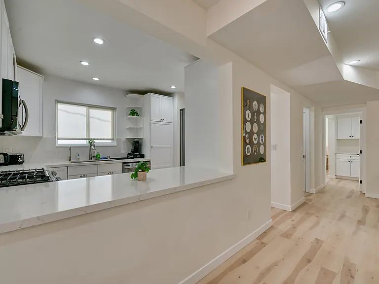 9042 Phyllis Ave #A — Photo 6