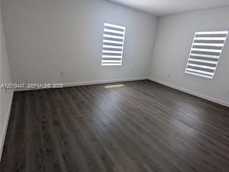 24721 SW 112th Ct #24721 — Photo 11