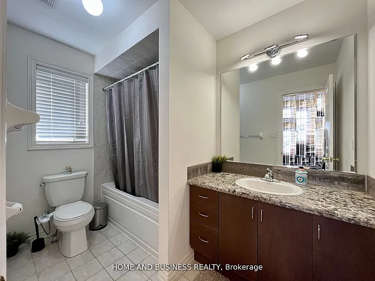 5532 Meadowcrest Ave — Photo 25