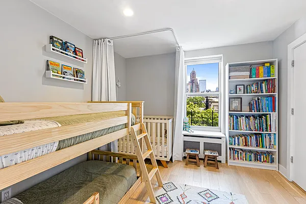 Sold by Compass | media 10