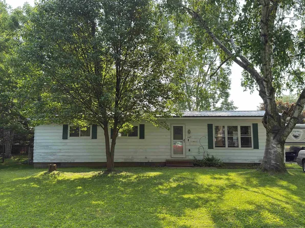 147 Marlette St, Sandusky, MI 48471