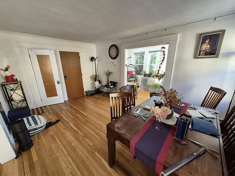 15 White St #1 — Photo 4