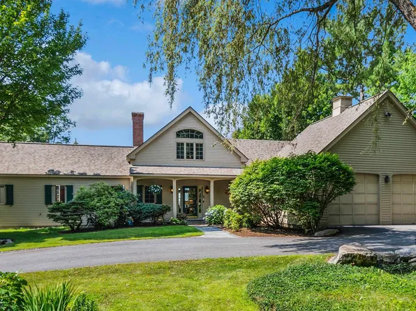 216 Woodland Trace, New London, NH 03257