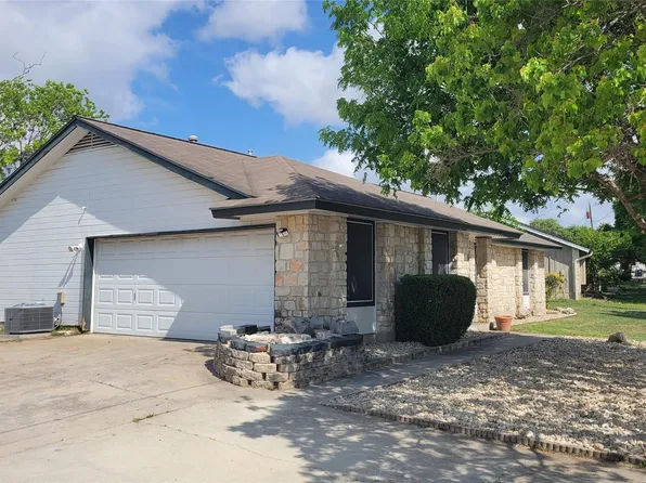 1903 Londonderry Dr, Leander, TX 78641