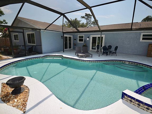 2nd image of 2044 SE Crowberry Drive