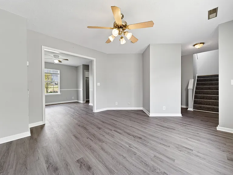 998 Tom Hailey Blvd — Photo 9