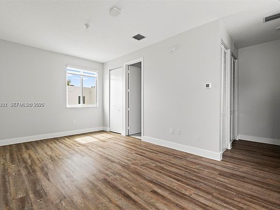 3rd image of 6658 NW 102nd Path #Eff