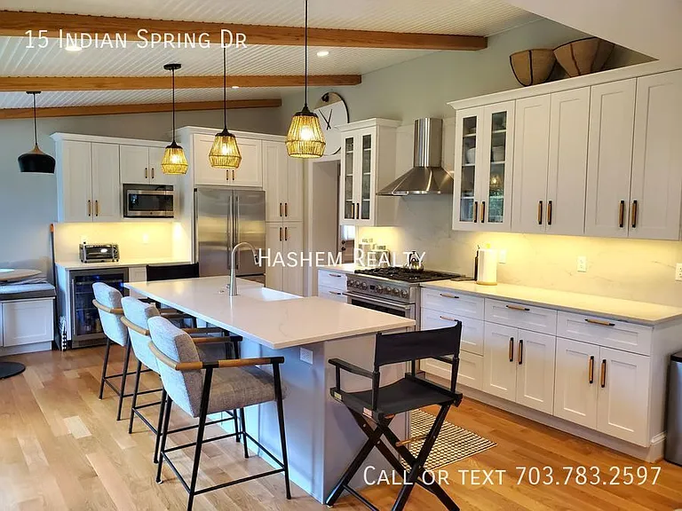 15 Indian Spring Dr — Photo 3