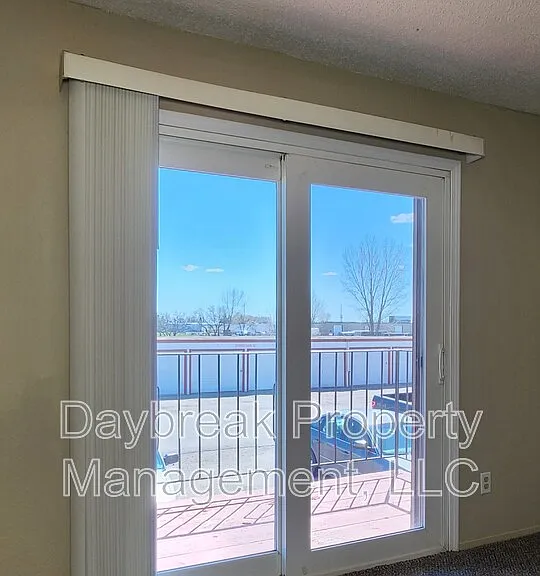 2414 3rd Ave N #7 — Photo 4