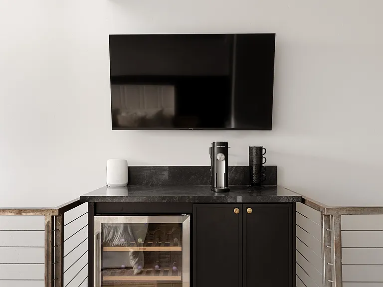 3033 India St #8 — Photo 44
