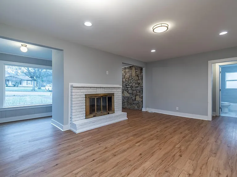 3823 Saunders Ave — Photo 15