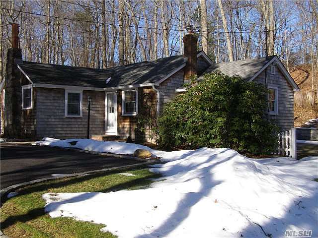 2nd image of 11 Spring Hollow Rd