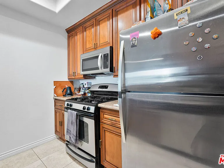1200 S Corning St #201 — Photo 3