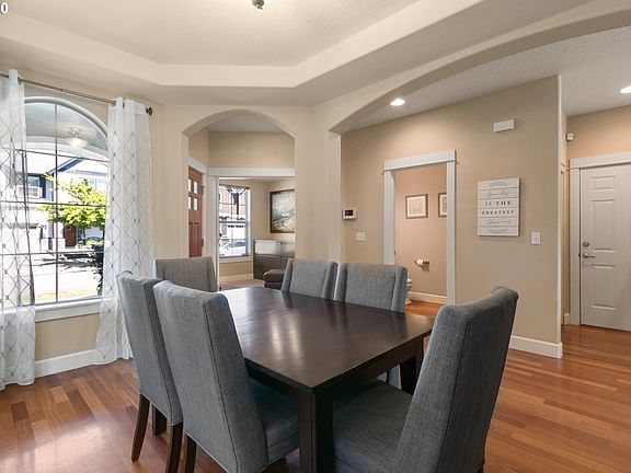 4th image of 14209 NE 95th Cir