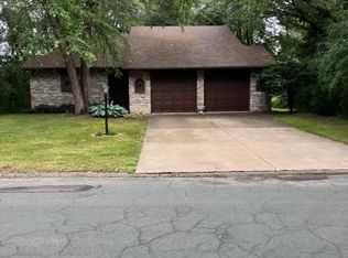 278 Rohavic Ln, Lino Lakes, MN 55014