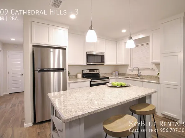709 Cathedral Hl #3, Edinburg, TX 78541