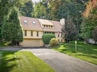 2311 Salem Dr, Pittsburgh, PA