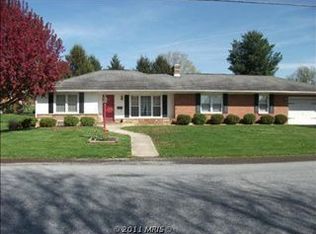 205 S Oller Ave, Waynesboro, PA 17268