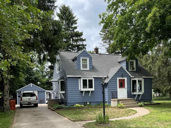 3817 Miramar Ave NE, Grand Rapids, MI 49525