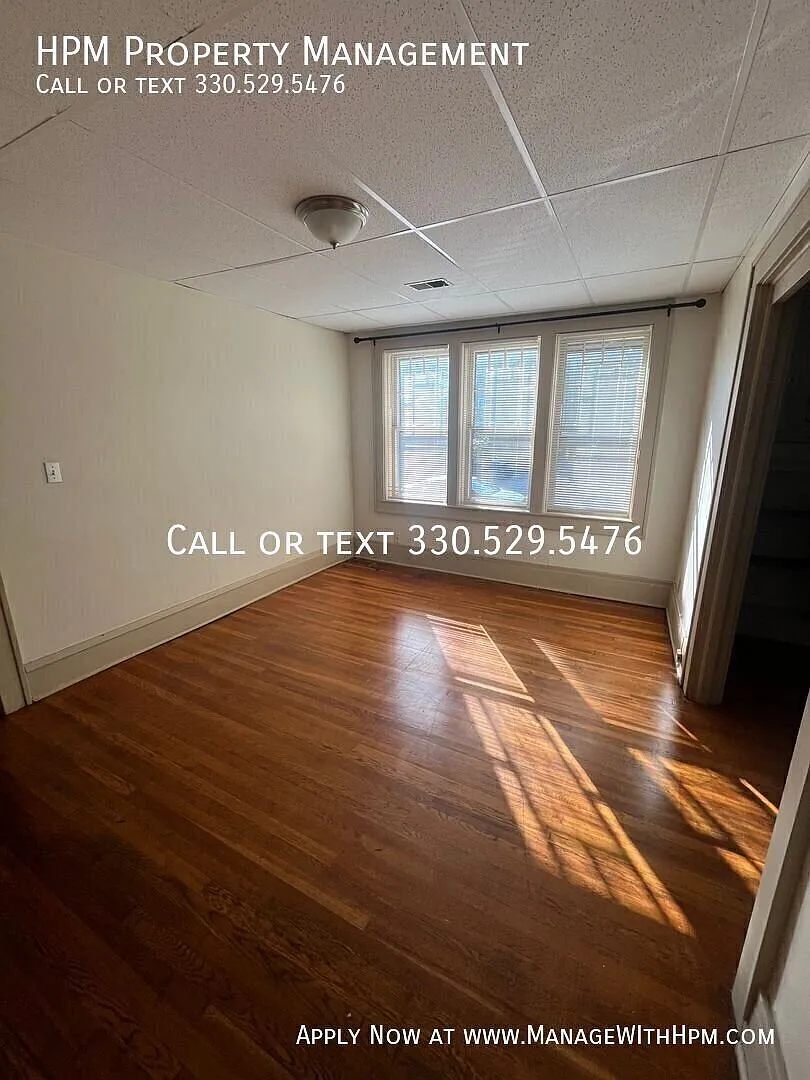 2 bed, 1.0 bath, $995 — Photo 4