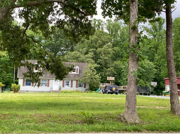 2412 Holland Cliffs Rd, Huntingtown, MD 20639