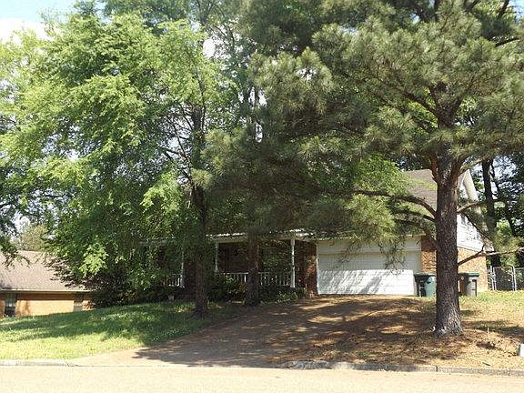 2nd image of 8126 Creek Way Cv