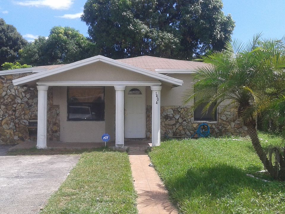 1st image of 1404 NW 3rd Ave