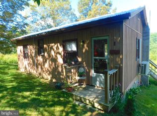 499 Crooked Mountain Rd, Mathias, WV 26812