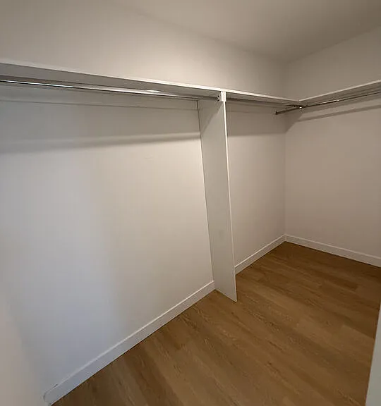 1130 N Orange Dr #403 — Photo 11