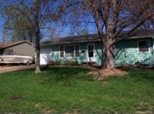 1921 Page Ave, Salina, KS 67401